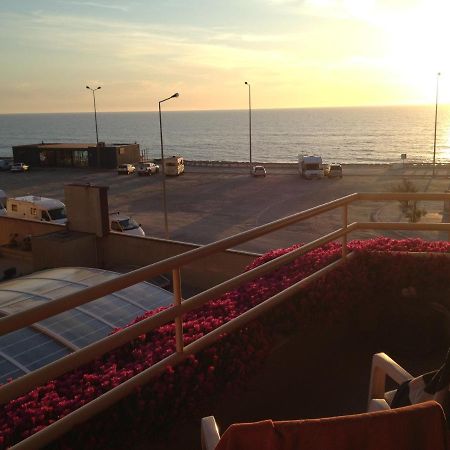Facing The Sea Apartment Furadouro Exterior photo